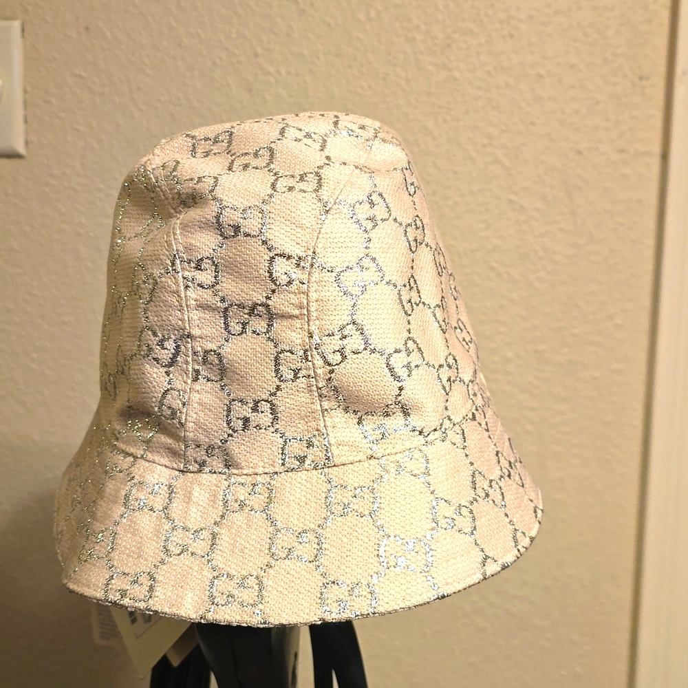 NWT GUCCI Hat